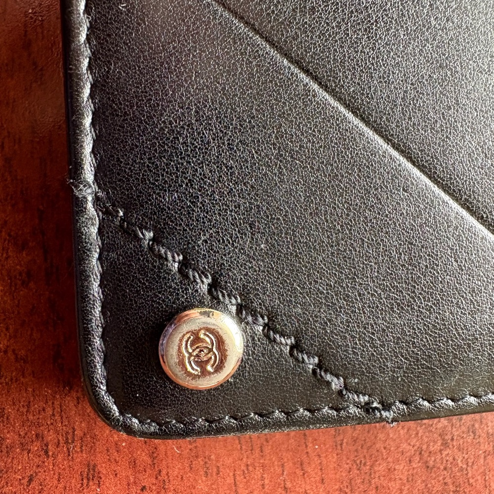 Chanel Black Chevron Wallet WOC - Picture 14 of 16
